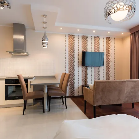 Exclusive 4* Warsaw