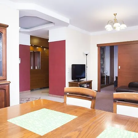 Aparthotel Exclusive 4*