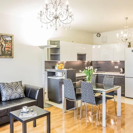 Aparthotel Exclusive Warsaw