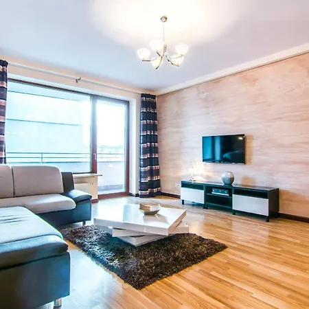 Exclusive Aparthotel 4*