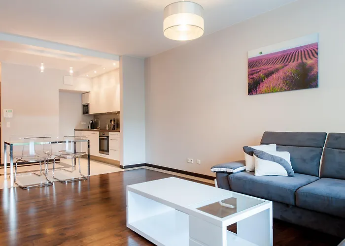 Exclusive 4* Warszawa